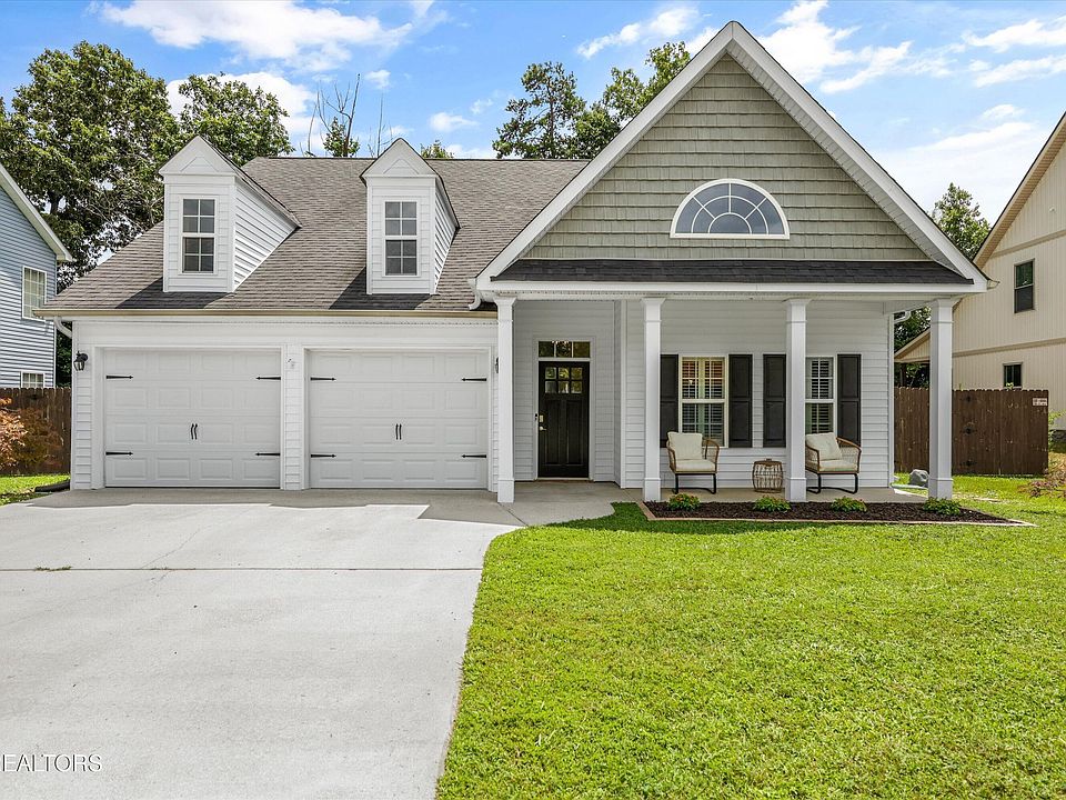 1st image of 566 Hillside Ln