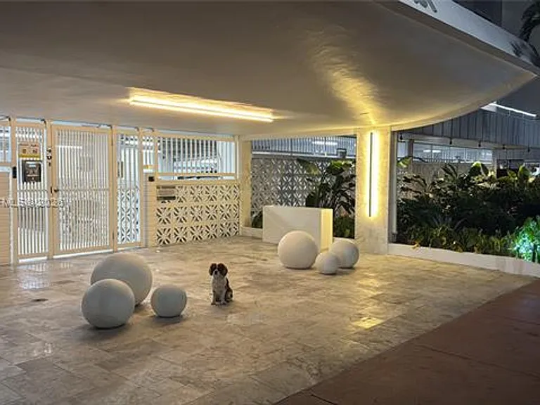 401 Ocean Dr #924 — Photo 30