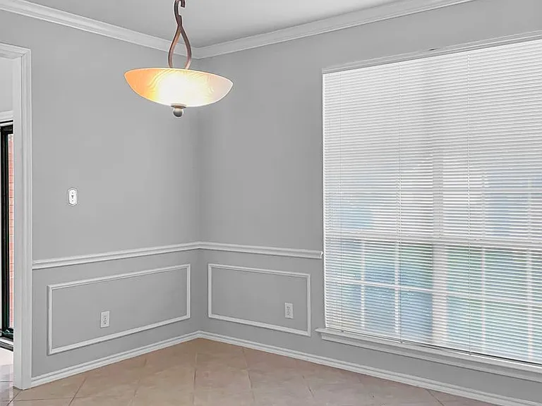 6312 Bittersweet Dr — Photo 11