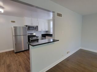 2613 W Rascher Ave APT 2E, Chicago, IL 60625