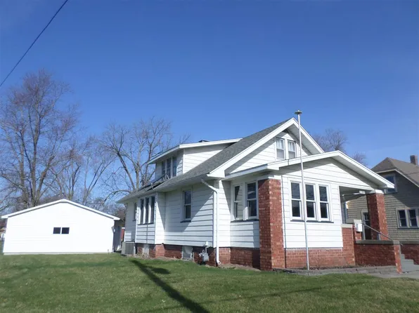 1706 N Seminary St, Galesburg, IL 61401