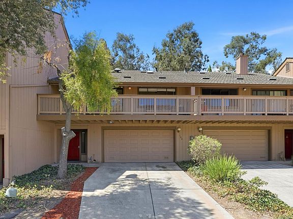 2nd image of 109 Spyglass Hill Rd