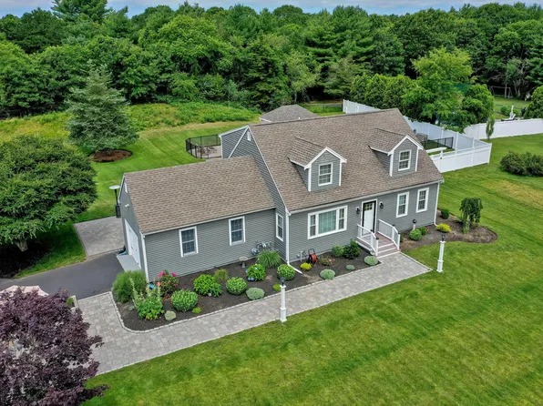 58 Stanhope Road, East Falmouth, MA 02536