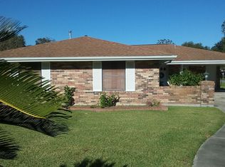 700 W Heather Dr, Luling, LA 70070