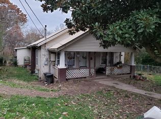 495 Clear Branch Rd, Rocky Top, TN 37769