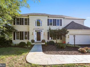 25775 Rawley Springs Dr, Chantilly, VA 20152