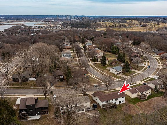 4th image of 4400 Manor View Dr NW