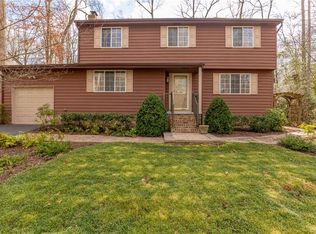 13113 Morning Hill Ln, Midlothian, VA 23112