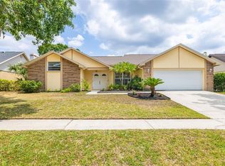 1426 Buckner Rd, Valrico, FL 33596