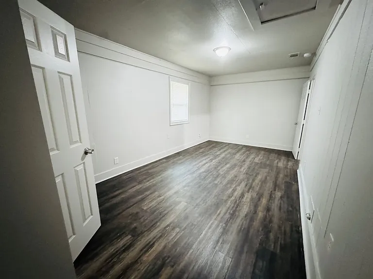 1955 Rice Dr — Photo 10