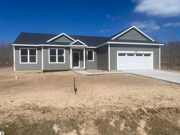 7453 E Meadows Dr #37, Cedar, MI 49621