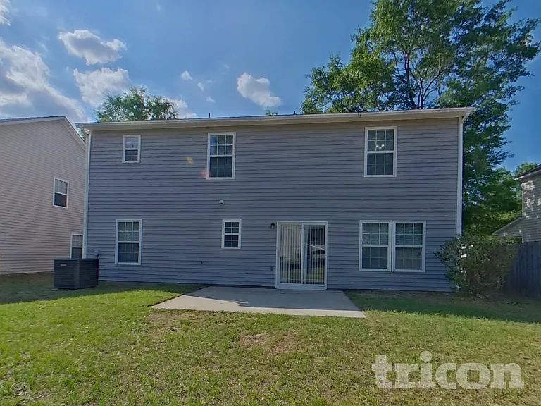 221 Meyer Ln — Photo 19
