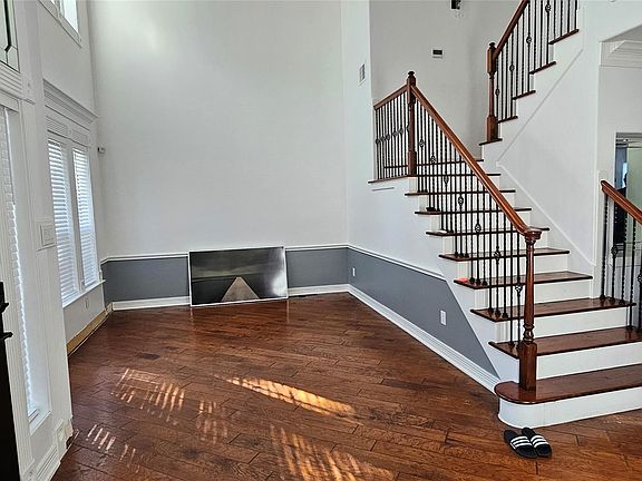 4th image of 10201 Forest Spring Ln