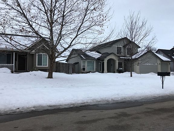 3rd image of 4229 E Lochsa River Dr