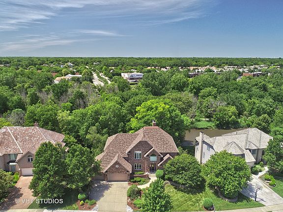 2nd image of 2211 River Woods Dr