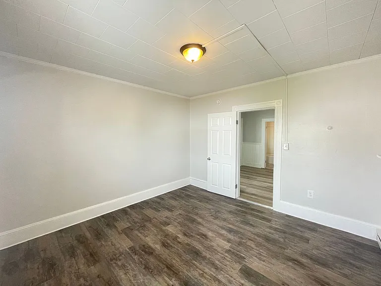 551 Somerville St #3 — Photo 7