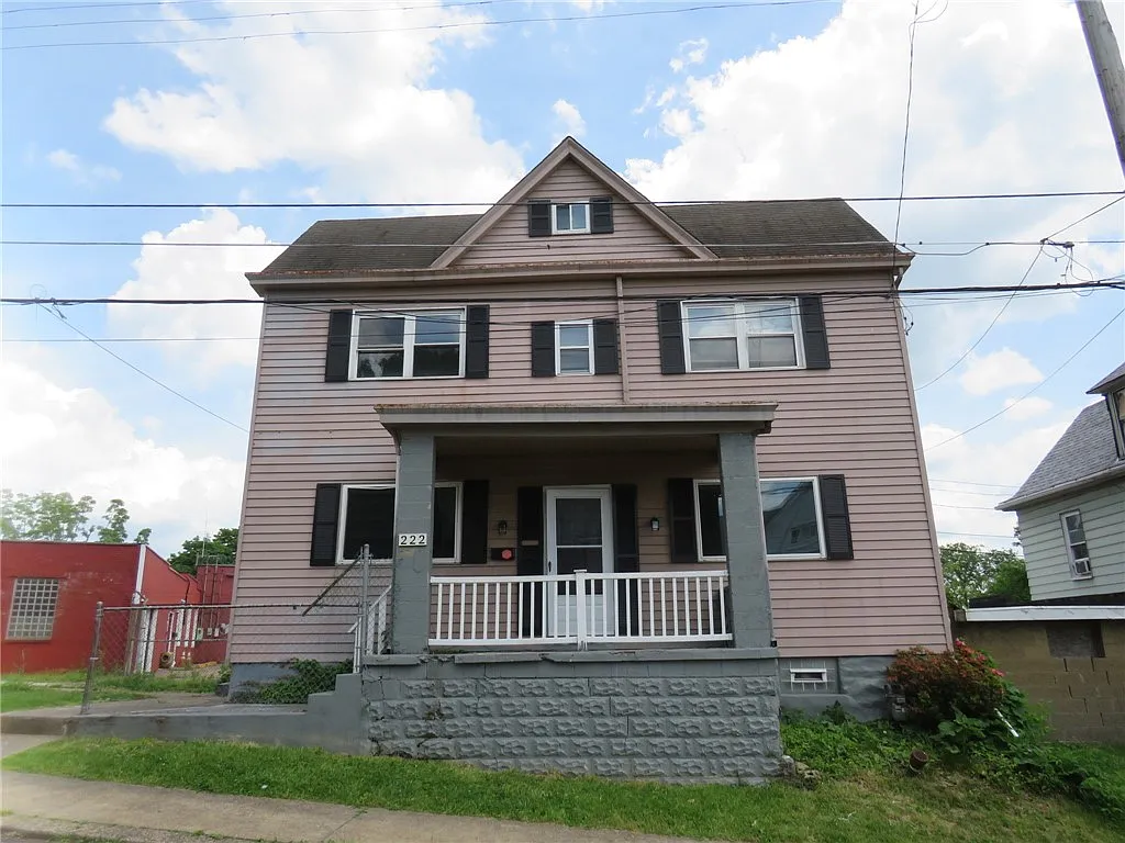 222 Moye Pl photo 1