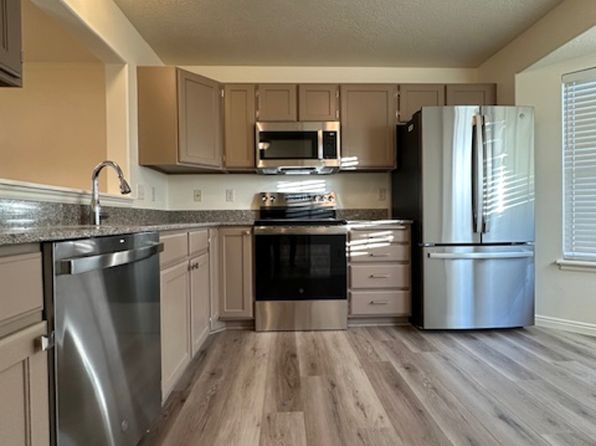 800 E Hamlet Cir S #800