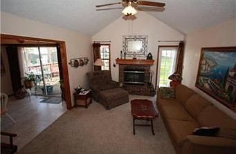 3rd image of 10717 Georgia Ave