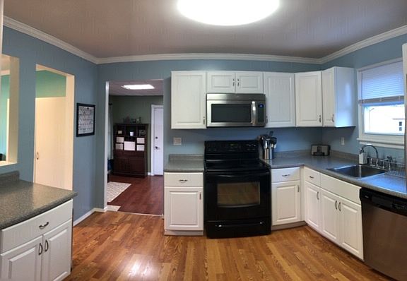 4th image of 18 Willowbrook Ln