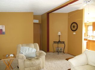 142 Cardinal Ln, Sandwich, IL 60548