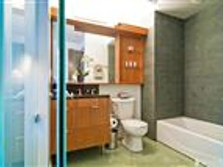 766 Harrison St #309 — Photo 6