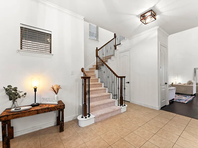 1478 Cambridge Dr — Photo 14