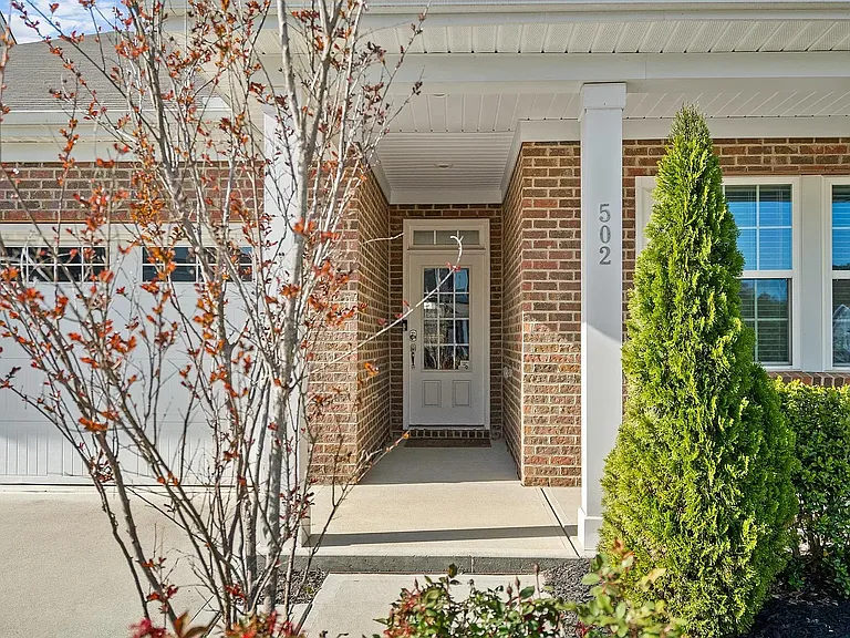 502 Wellwater Ave — Photo 3