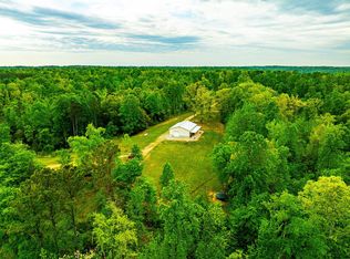 2933 Cavia Rd, Holladay, TN 38341