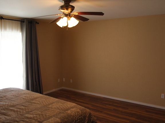 3rd image of 8564 N Calle Tioga