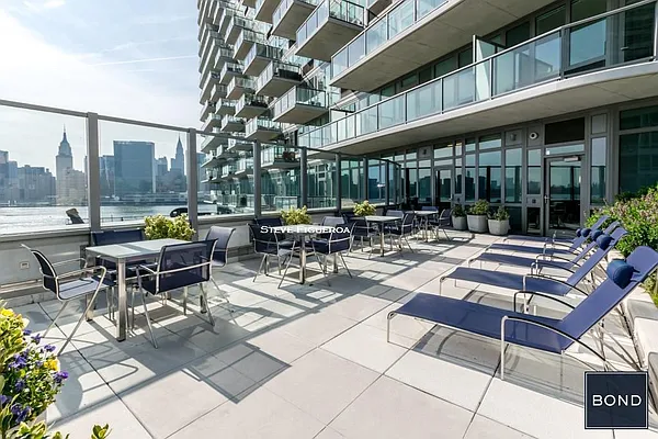 Rented by Bond New York | media 12