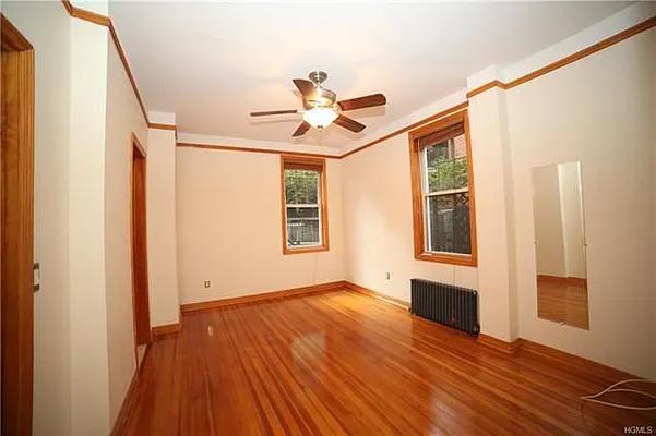 Rented by Douglas Elliman | media 20