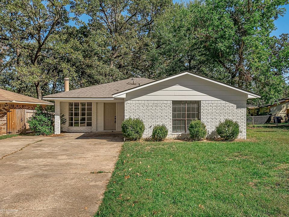 1st image of 4261 Hermosa Dr