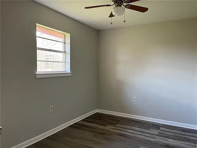 14936 Curran Rd — Photo 9