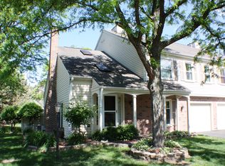 501 Crossing Ct #34, Rolling Meadows, IL 60008