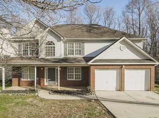 4902 Eagle Creek Dr, Charlotte, NC 28269