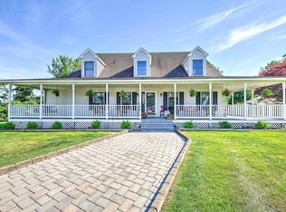 313 Deer Lake Ct, Manahawkin, NJ 08050