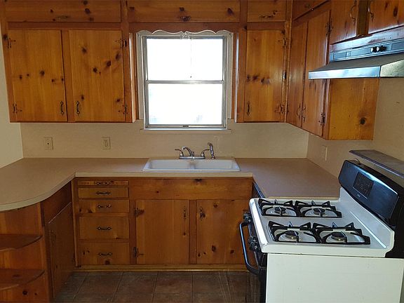4th image of 5229 McQuade St