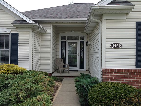 2nd image of 1461 Golden Ln