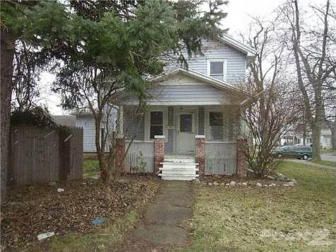 300 E State St photo 1