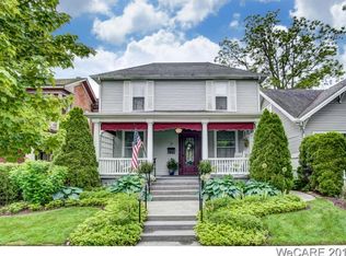 203 E Pearl St, Wapakoneta, OH 45895