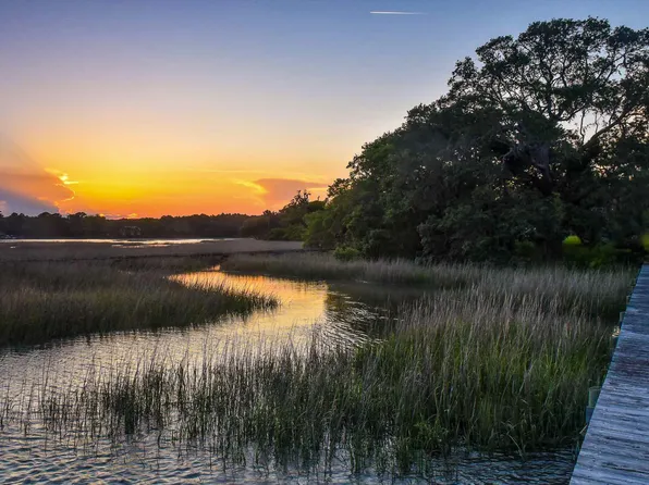 6001 Selkirk Plantation Rd, Wadmalaw Island, SC 29487