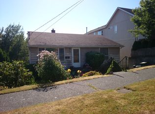4216 27th Ave W, Seattle, WA 98199
