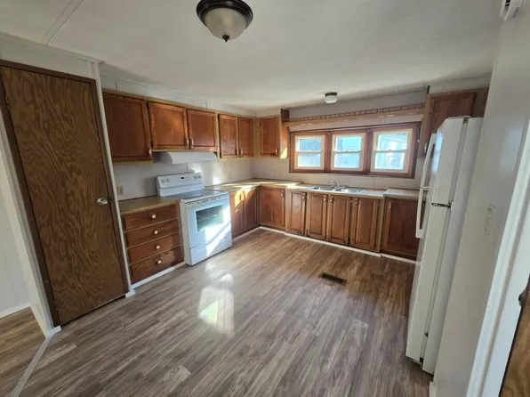 15 Sweet Fern Drive, Greenbush, ME 04418