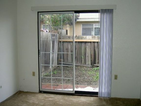 4th image of 8827 San Pasqual Way