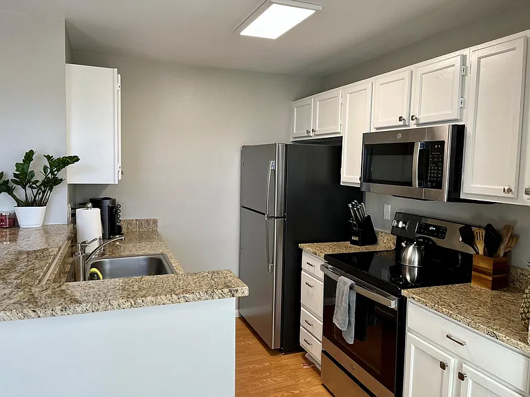 6701 S Ivy Way #B1 — Photo 3