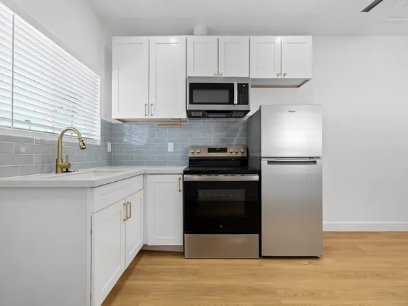 1024 15th St #1, San Diego, CA 92154