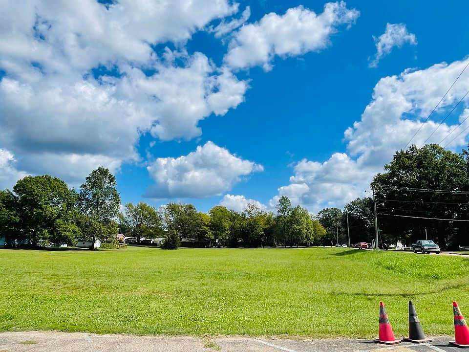 1st image of 13 Pinhook Dr Lot 13