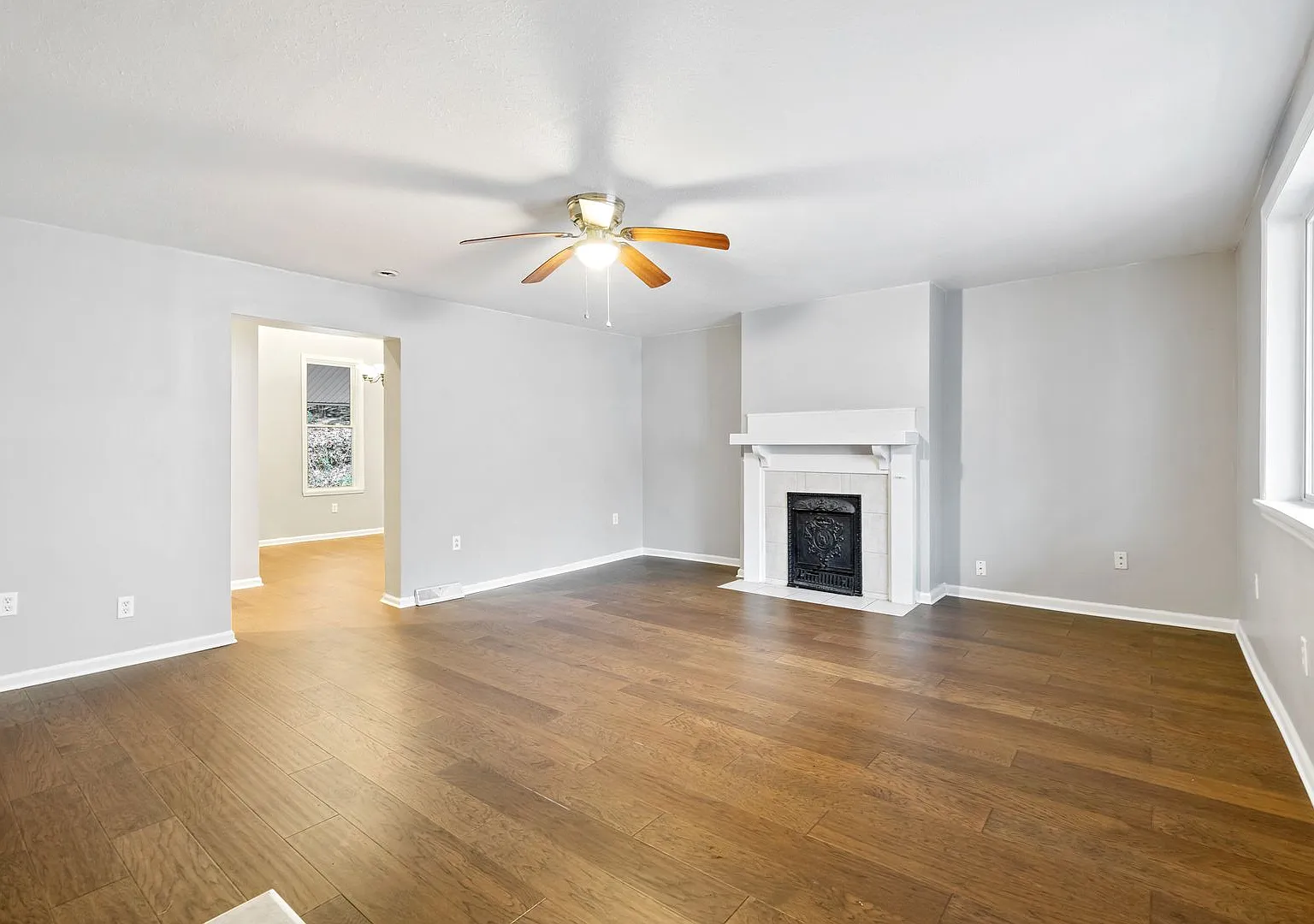 Refreshed 3 Bedroom in Elliott minutes from Downtown — Photo 1