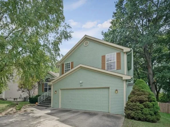205 NW 110th St, Kansas City, MO 64155